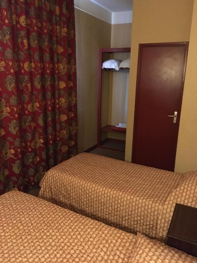 Hotel Dorele Montargis Luaran gambar